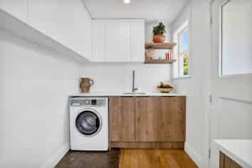 Taranaki - Address withheld