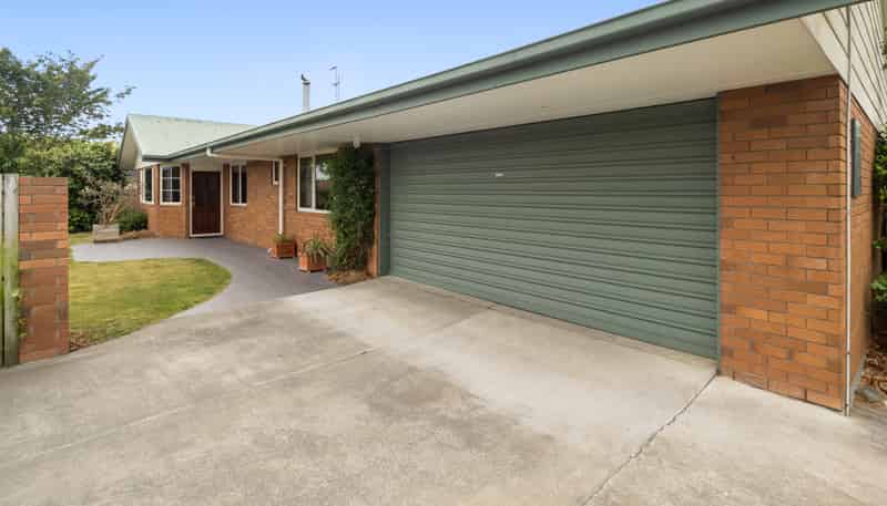 2 Church Street, Ashburton