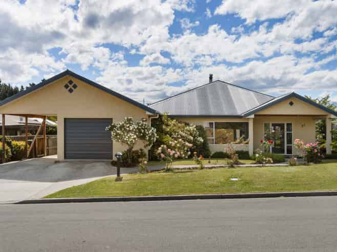 31 Ragan Lane, Wanaka