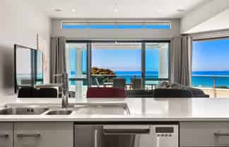 302/136 Marine Parade, Mount Maunganui