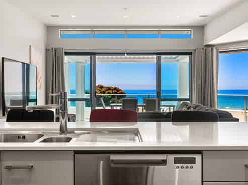 302/136 Marine Parade, Mount Maunganui