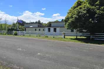 1155 Makuri Road, Stratford