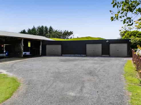 5610 South Road, Rahotu