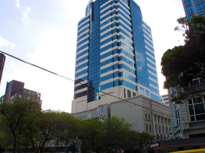 Premium Plug-and-Play Office Opportunity – Lvl 20