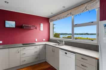 229 Harbour Road, Ohope