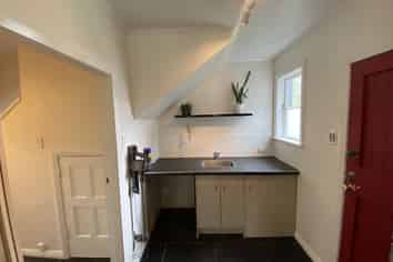 68 McCullough Avenue, Mount Roskill