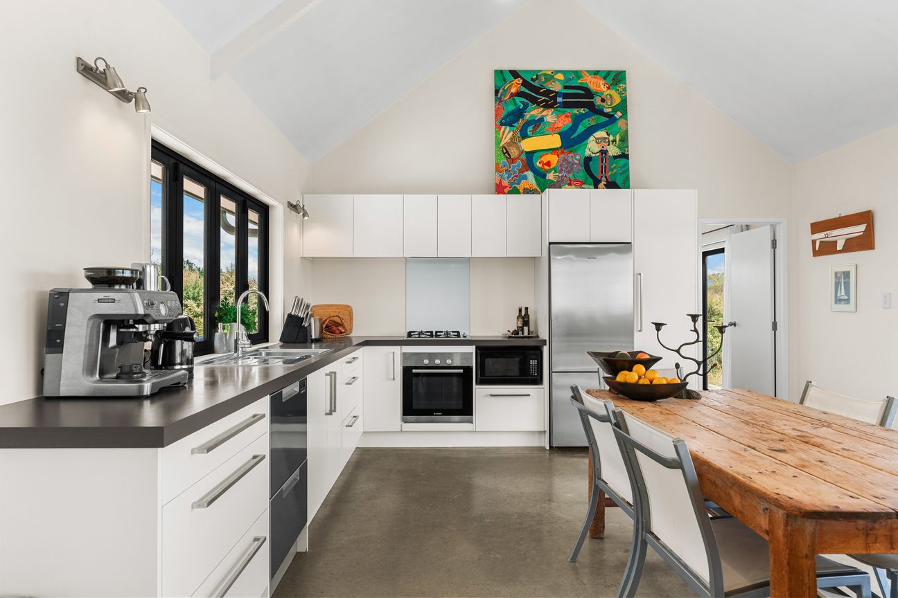 Private Coastal Sanctuary - Vista 5