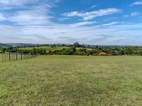 8/18 Blue Penguin Drive, Kerikeri