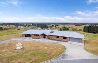 213 Copples Road, Sefton