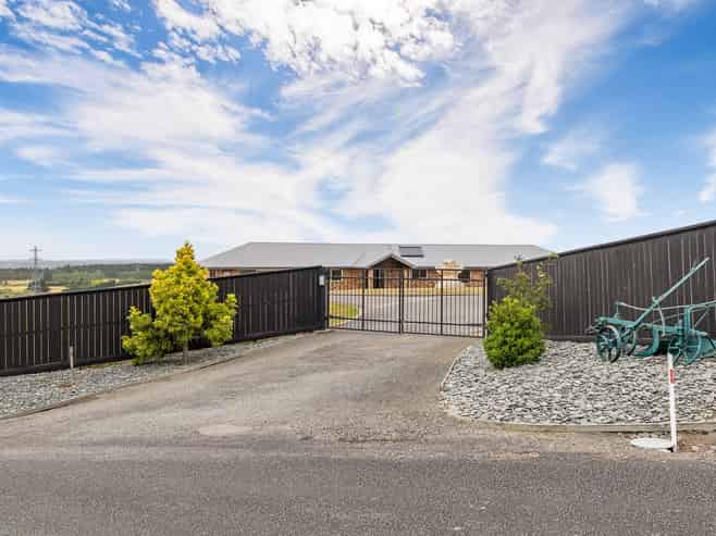 213 Copples Road, Sefton