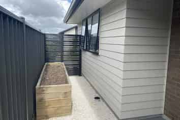 14  Raby Lane, Pyes Pa