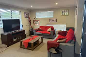 14  Raby Lane, Pyes Pa