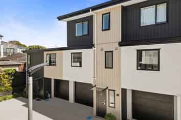 10/ 13 Arawa Street, New Lynn