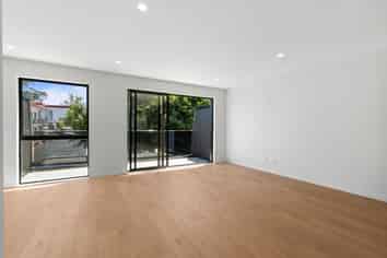 10/ 13 Arawa Street, New Lynn