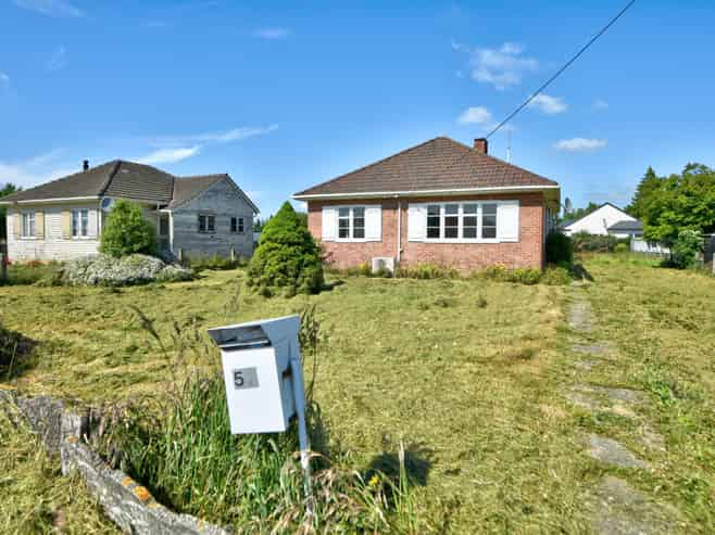 57 Albion Street, Mataura