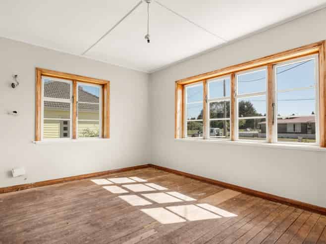 57 Albion Street, Mataura