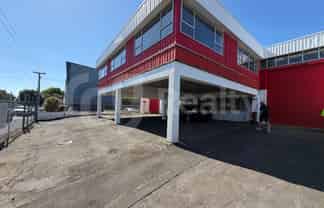 Unique Mount Eden Industrial