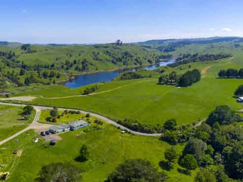 822 Kawhia Road, Raglan