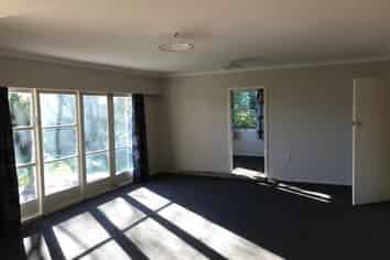 90 Powells Road, Fairview Downs