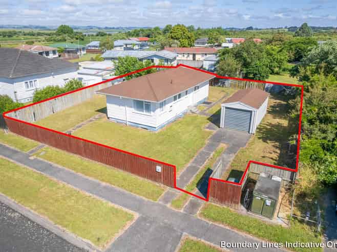 40 Baker Street, Huntly