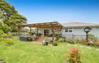 22 Downer Street, Helensville