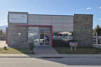 Excellent Commercial Premises for Lease