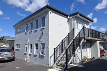 6/11 Coates Street, Hamilton East