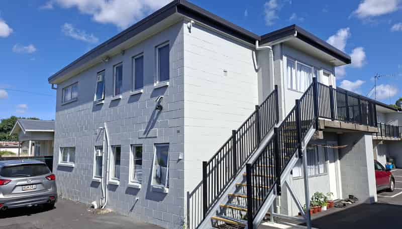 6/11 Coates Street, Hamilton East