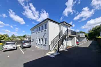 6/11 Coates Street, Hamilton East