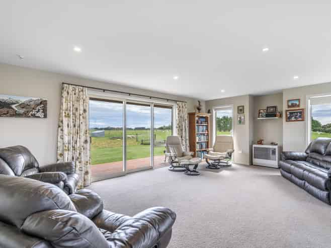 93 Woodlands Cemetery Road, Woodlands