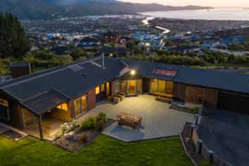 252 Normandale Road, Normandale