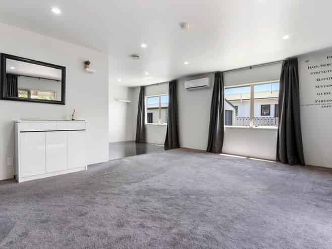 85 Templeton Place, Clendon Park