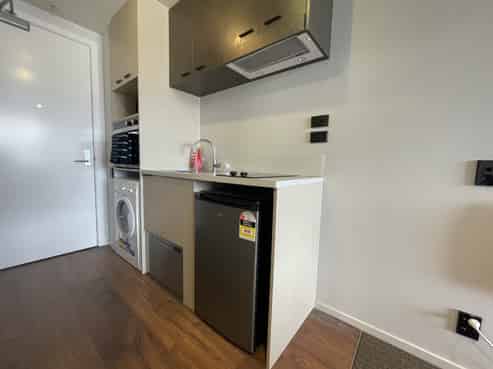 205A/73 Jackson Street, Petone