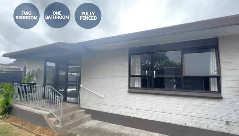 2/6B Youngs Road, Papakura