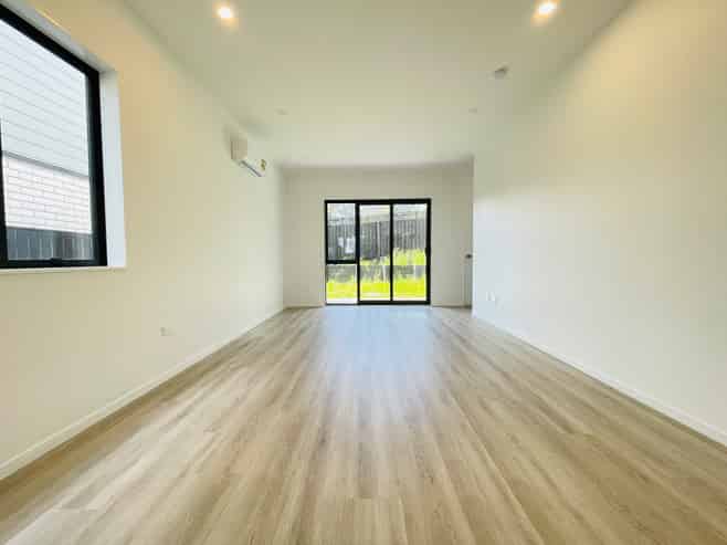 27 Whiteywood Street, Westgate