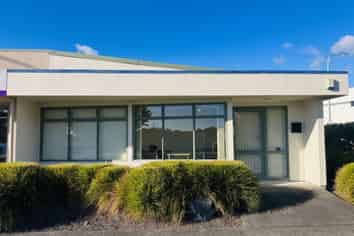 Commercial Unit for Sale