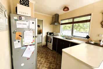 21A Ngaio Street, Stoke