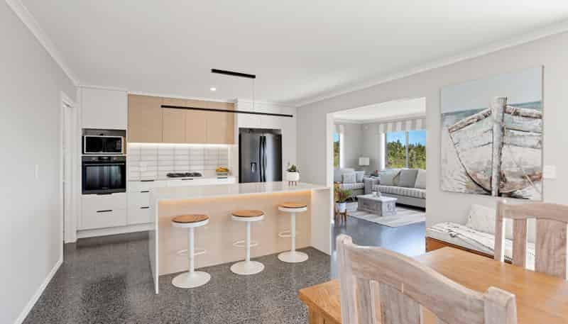 116 Stratford Drive, Cable Bay