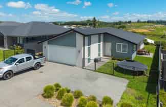 29 Pioneer Crescent, Omokoroa