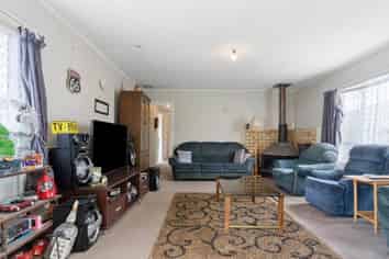 98 Pah Road, Papatoetoe