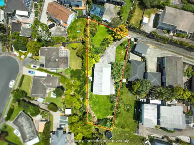 220 Glamorgan Drive, Northcross