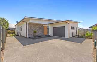 158 Dunbars Road, HALSWELL