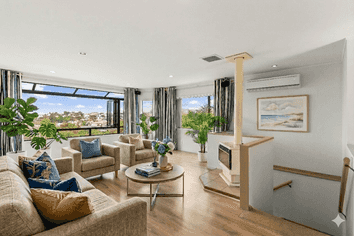 2/8 City View Terrace, Birkenhead