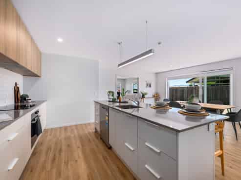 9 Whareatea Road, Redwoodtown