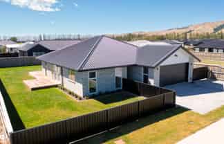 9 Whareatea Road, Redwoodtown