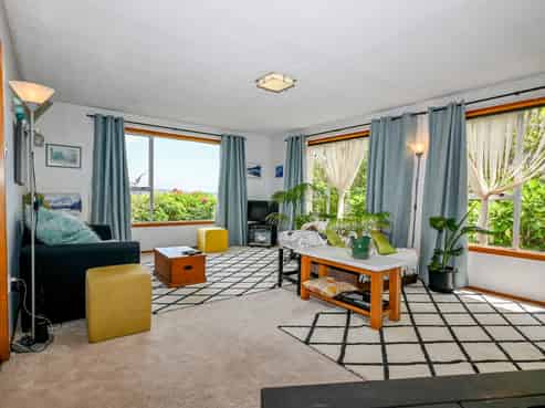 10 Whitcombe Terrace, Hokitika