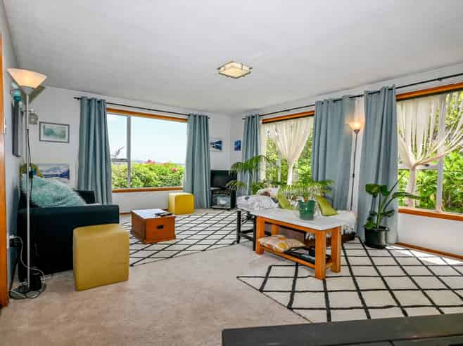 10 Whitcombe Terrace, Hokitika