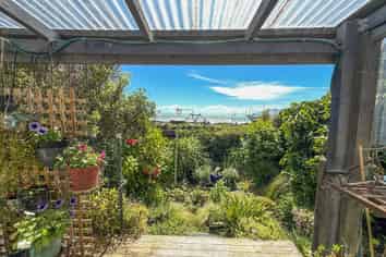 10 Whitcombe Terrace, Hokitika