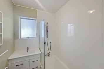 21A Raglan Avenue, Cloverlea