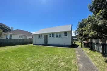 182 Egmont Street, Patea